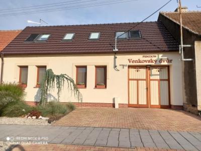 Penzion Venkovsky Dvur Hlohovec Kültér fotó